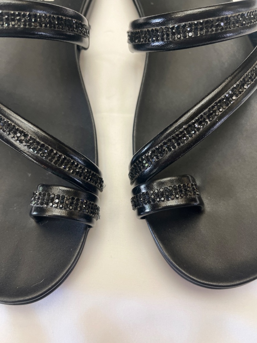 Like New Kenneth Cole Gia Sandal. Sz. 9 M. - Picture 6 of 12